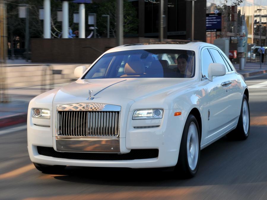 Rolls-Royce Ghost 2009 года  (US) (фото 6 из 17)